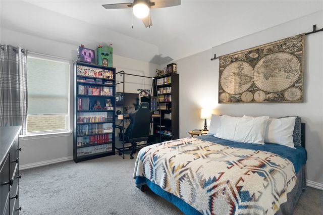 1117 Milfoil Drive, Justin, TX 76247