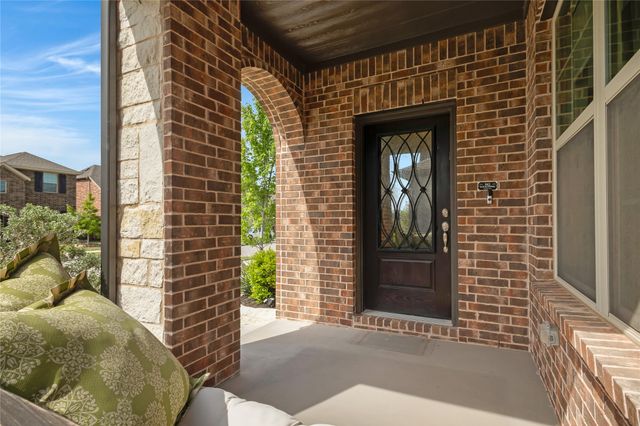 1117 Milfoil Drive, Justin, TX 76247