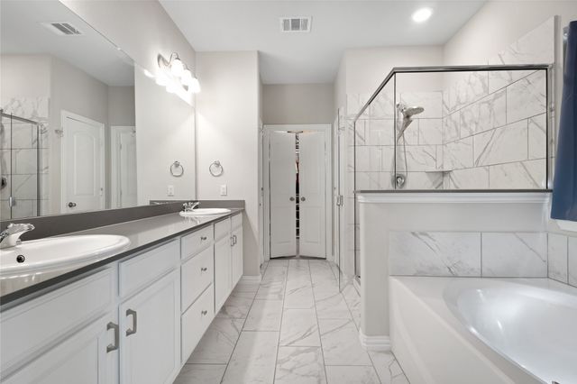 1117 Milfoil Drive, Justin, TX 76247