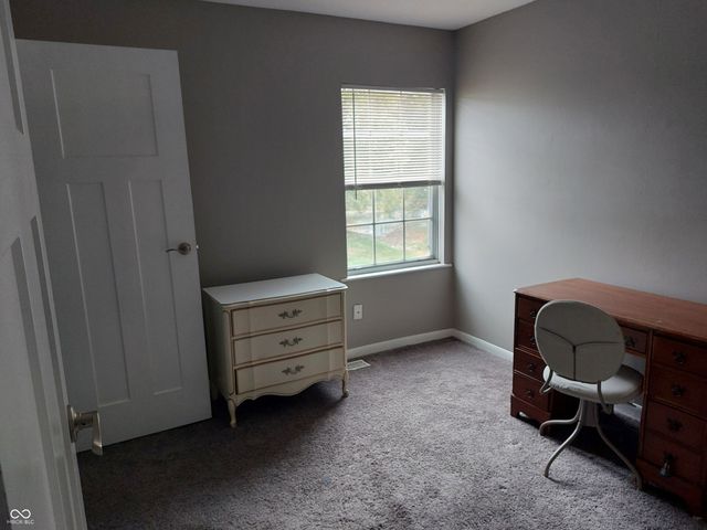 6912 Wildwood Court, Indianapolis, IN 46268