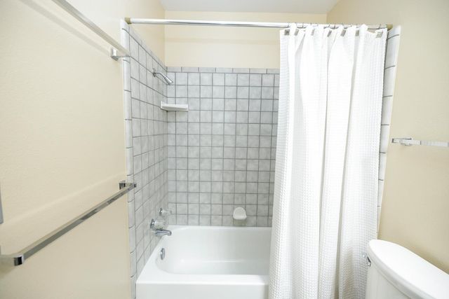 1124 Tasmania Way, Modesto, CA 95356