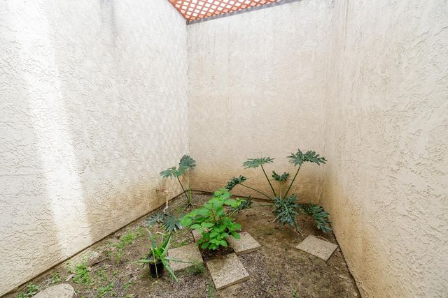 1124 Tasmania Way, Modesto, CA 95356