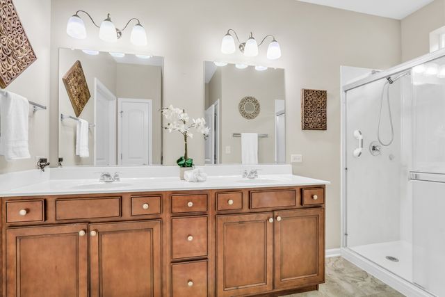 6296 Doral Drive, Gurnee, IL 60031