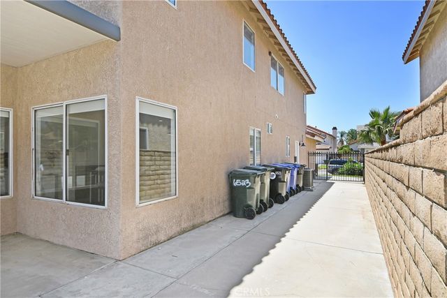 6523 Blanchard Avenue, Fontana, CA 92336