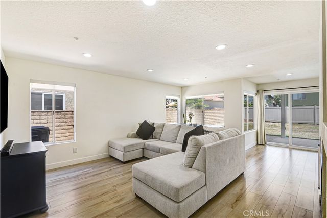 6523 Blanchard Avenue, Fontana, CA 92336