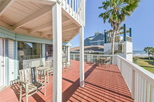 4231 Pelican Lane, Galveston, TX 77554