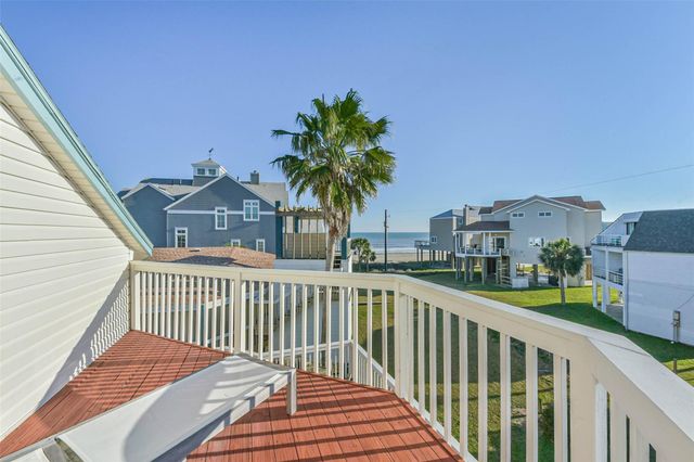 4231 Pelican Lane, Galveston, TX 77554