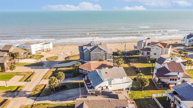4231 Pelican Lane, Galveston, TX 77554