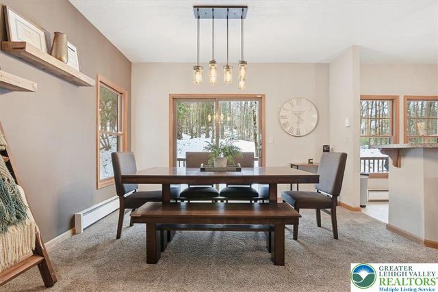 112 High Mountain Lane, Pocono Twp, PA 18372