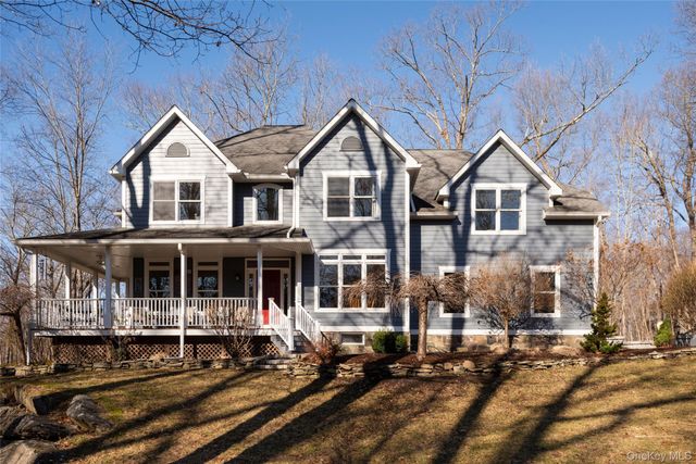 35 Peacock Road, Rhinebeck, NY 12572