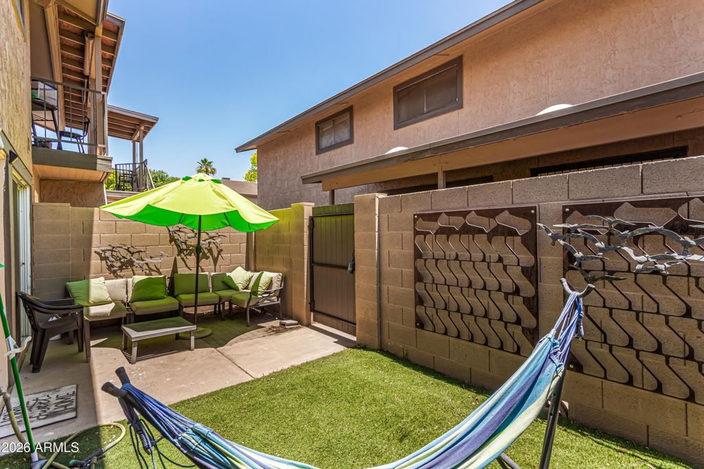 8532 E PORTLAND Street, Scottsdale, AZ 85257 — photo 4