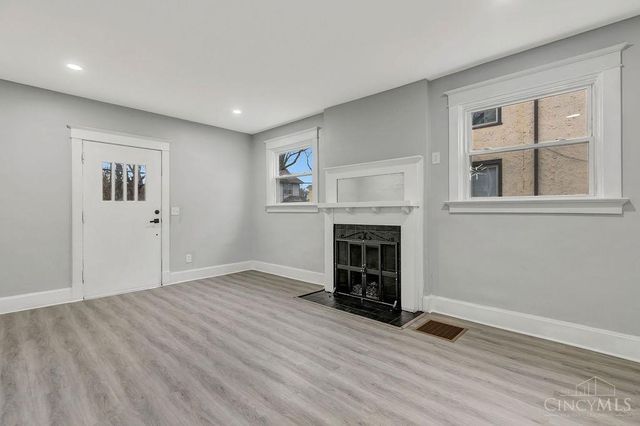 1227 Carolina Avenue, Cincinnati, OH 45237