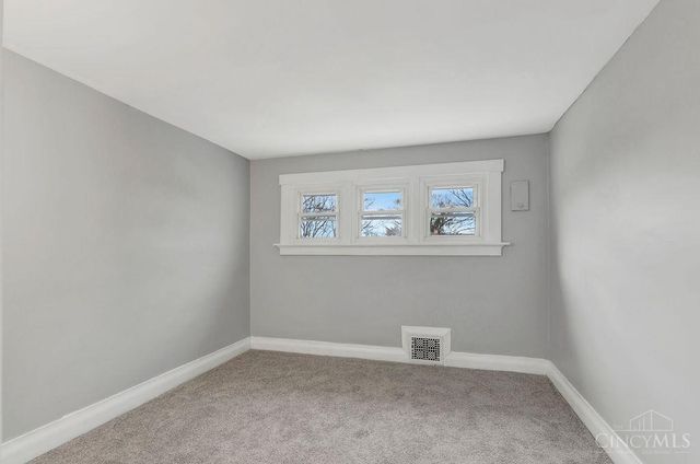 1227 Carolina Avenue, Cincinnati, OH 45237