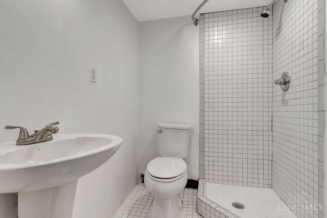 1227 Carolina Avenue, Cincinnati, OH 45237