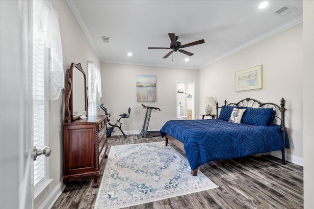 6876 Hyde Farm Road, Ravenel, SC 29470