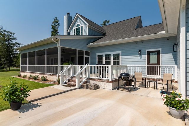 6876 Hyde Farm Road, Ravenel, SC 29470