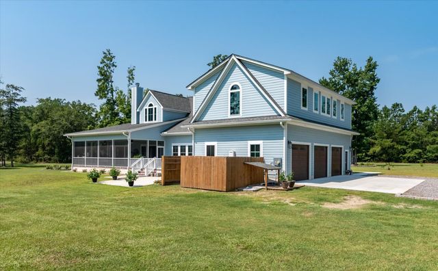 6876 Hyde Farm Road, Ravenel, SC 29470