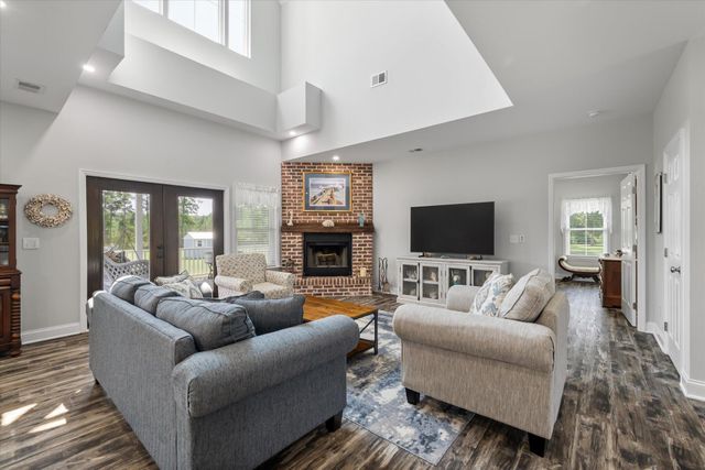 6876 Hyde Farm Road, Ravenel, SC 29470