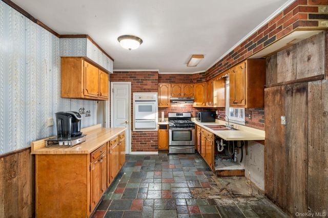 50 Brola Road, Middletown, NY 10940