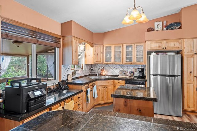 6260 Garlock Way, Colorado Springs, CO 80918