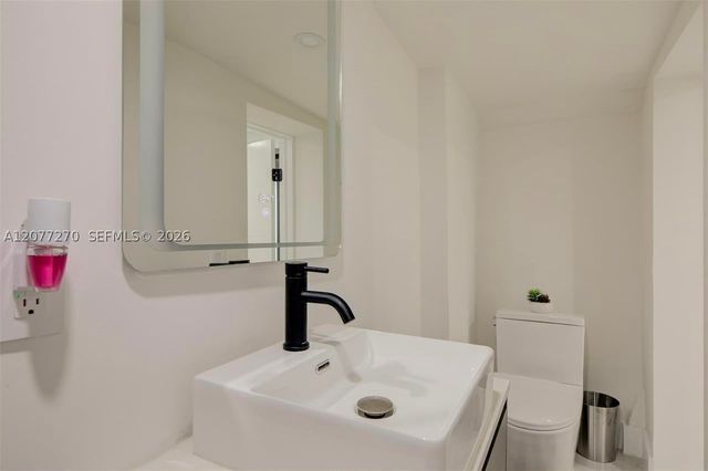52 NE 47th St, Miami, FL 33137