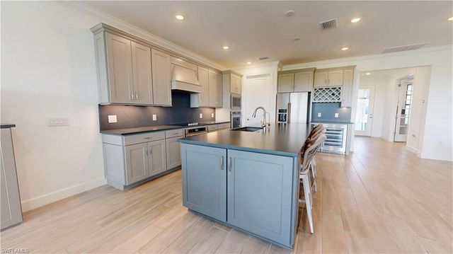 6584 Legacy WAY, Ave Maria, FL 34142