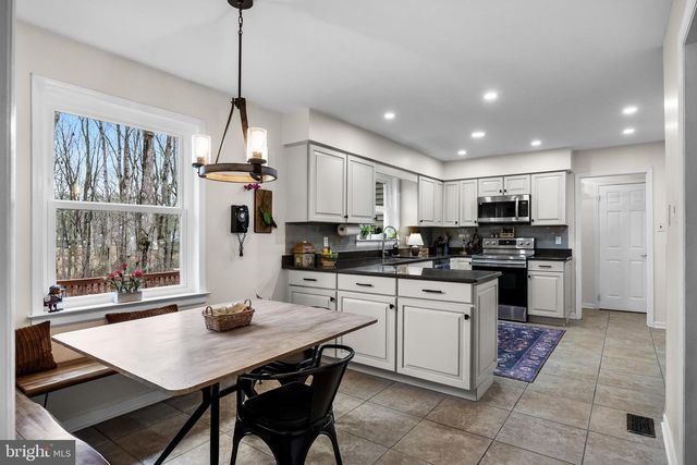 42 MOCKINGBIRD WAY, Medford, NJ 08055