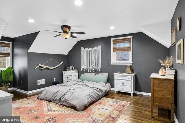 42 MOCKINGBIRD WAY, Medford, NJ 08055