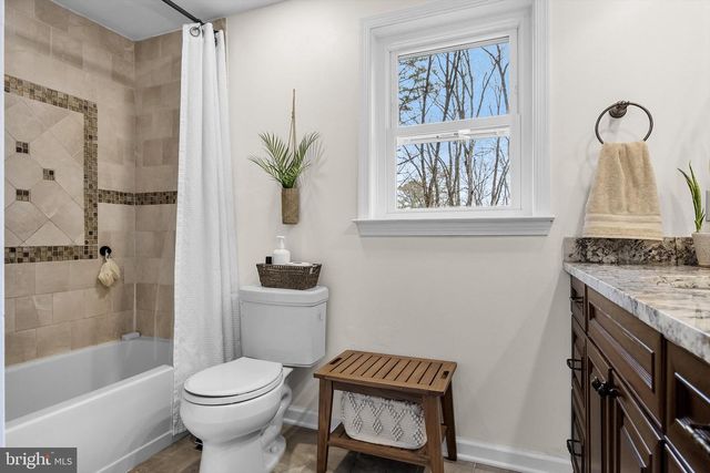 42 MOCKINGBIRD WAY, Medford, NJ 08055