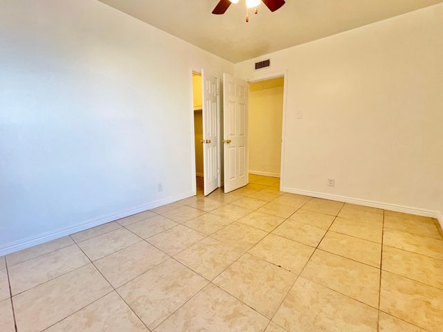 4601 Carlisle Boulevard NE APT D11, Albuquerque, NM 87109