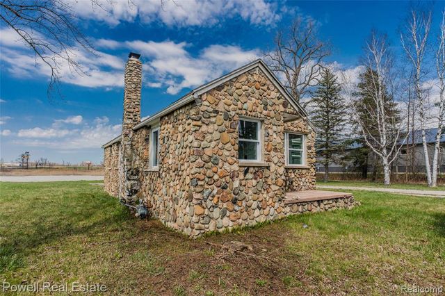 4118 Griswold Road, Port Huron, MI 48060