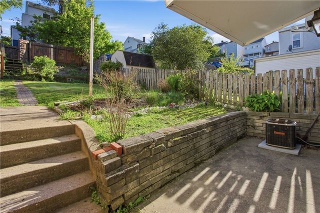 2422 Salisbury Street, South Side, PA 15210