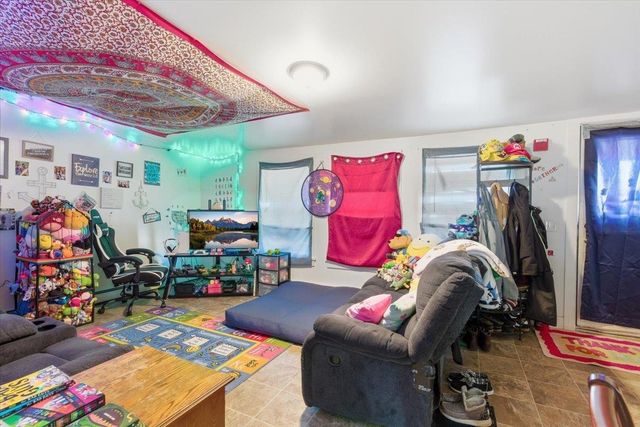 136 North Street, Bennington, VT 05201