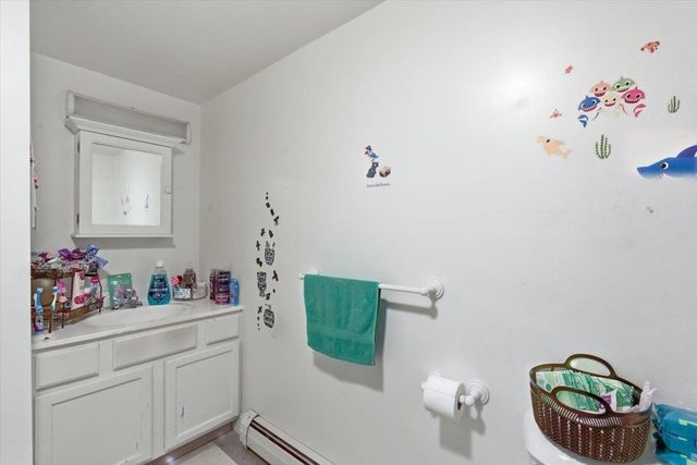 136 North Street, Bennington, VT 05201