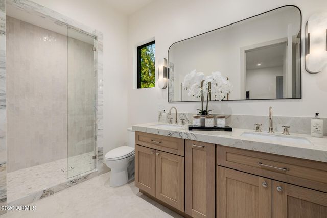 3301 E ELM Street, Phoenix, AZ 85018