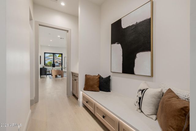 3301 E ELM Street, Phoenix, AZ 85018