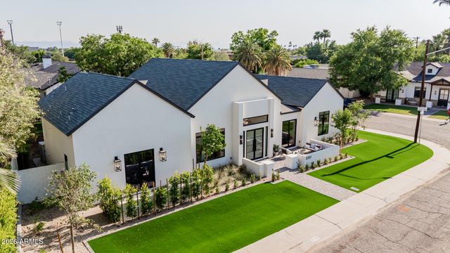 3301 E ELM Street, Phoenix, AZ 85018