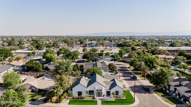 3301 E ELM Street, Phoenix, AZ 85018