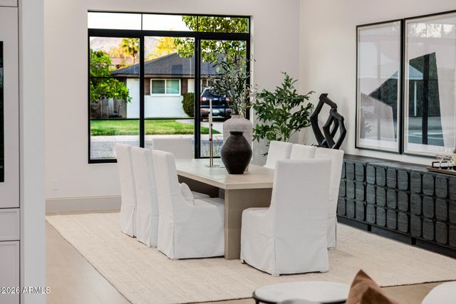 3301 E ELM Street, Phoenix, AZ 85018