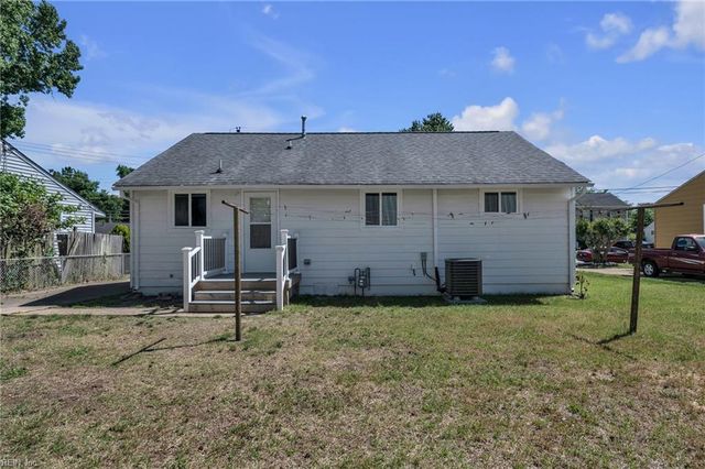 129 Jordan DR, Hampton, VA 23666