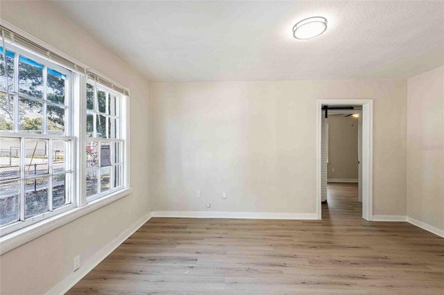 5104 N 15TH STREET, Tampa, FL 33610