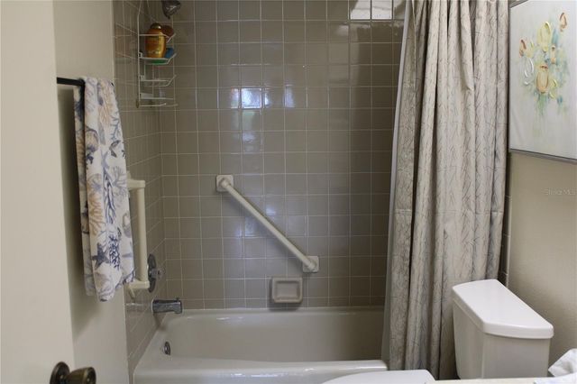 327 108TH STREET W 327, Bradenton, FL 34209