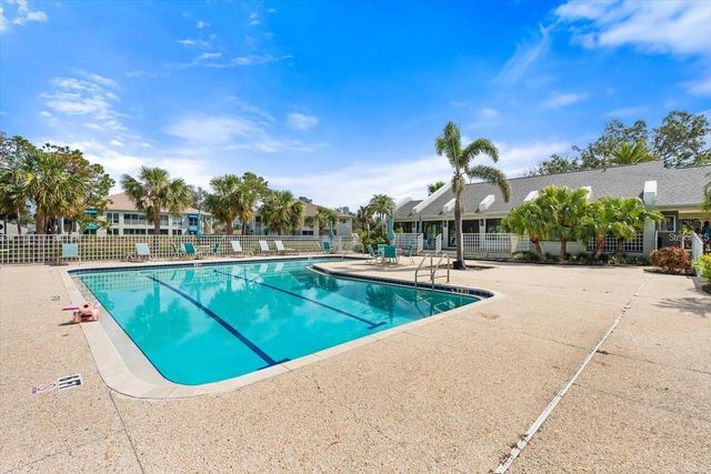 327 108TH STREET W 327, Bradenton, FL 34209