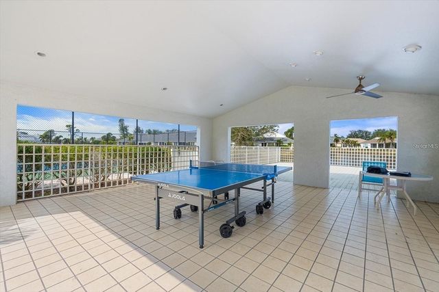 327 108TH STREET W 327, Bradenton, FL 34209