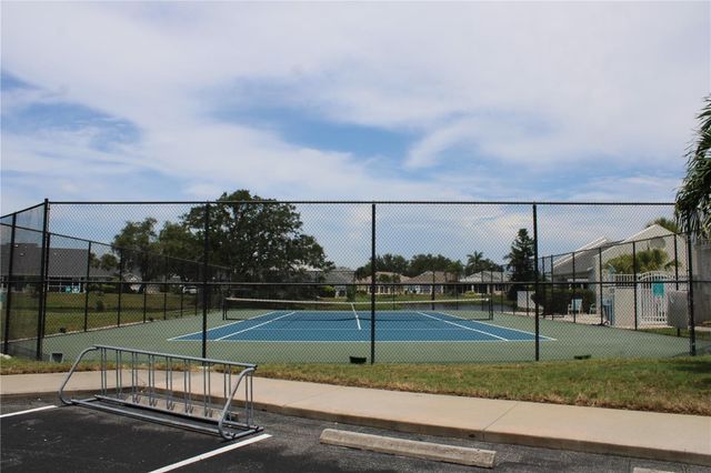 327 108TH STREET W 327, Bradenton, FL 34209