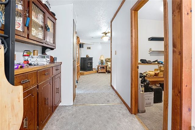 158 Renfrew Rd, Penn Twp, PA 16053