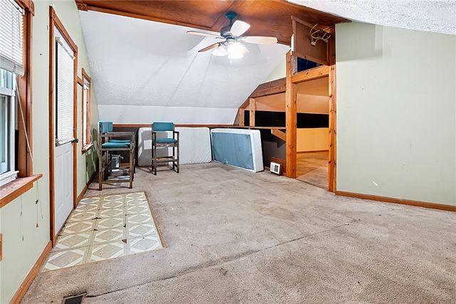 158 Renfrew Rd, Penn Twp, PA 16053