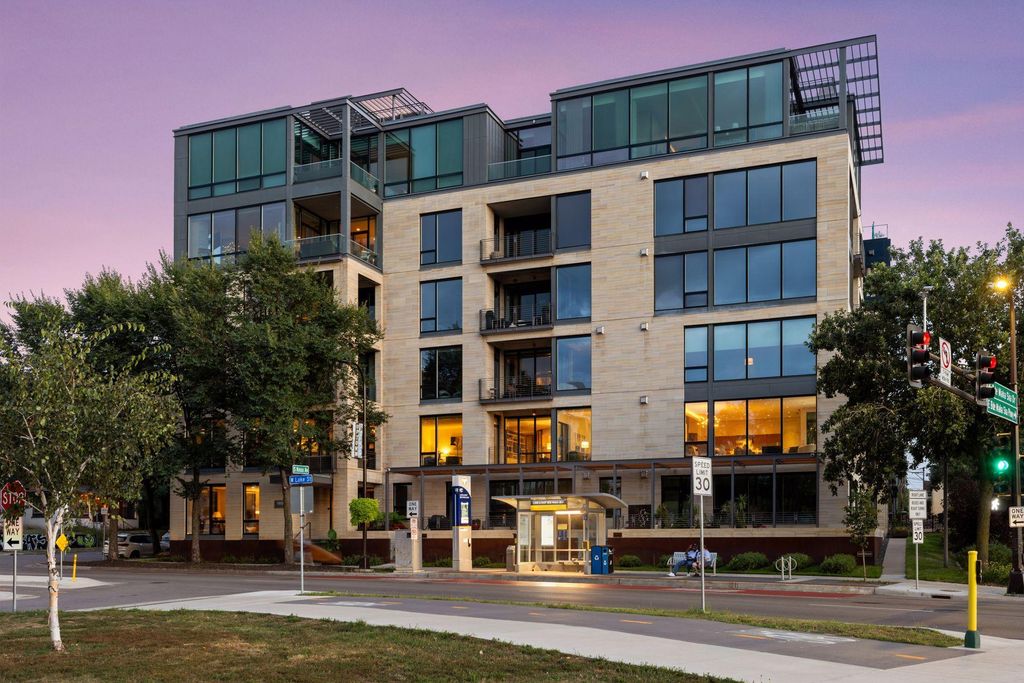 1805 W Lake Street 202, Minneapolis, MN 55408 — exterior
