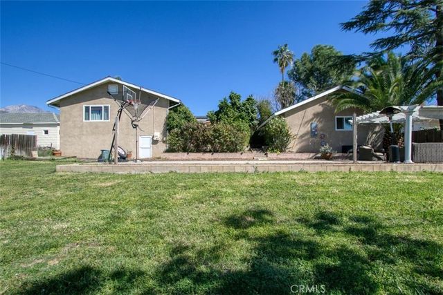 11758 Grant Street, Yucaipa, CA 92399