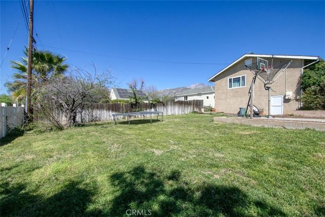 11758 Grant Street, Yucaipa, CA 92399